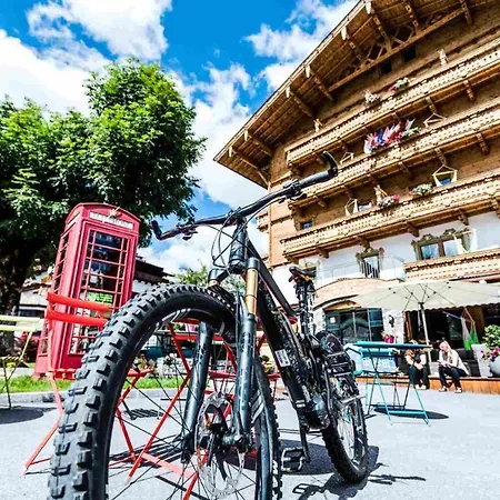 Alpenhotel Tyrol - Konzepthotel - Adults Only 4* Pertisau