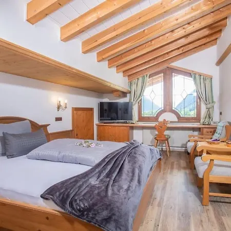 Alpenhotel Tyrol - - Adults Only - Alpines Lifestylehotel Mit Naturspa & Wellness Otel