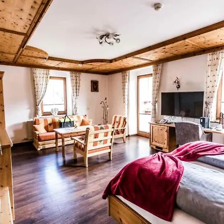 Otel Alpenhotel Tyrol - - Adults Only - Alpines Lifestylehotel 4*