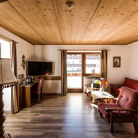 Alpenhotel Tyrol - - Adults Only - Alpines Lifestylehotel - Bio & Nachhaltig