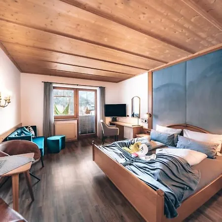 Alpenhotel Tyrol - - Adults Only - Alpines Lifestyle-konzepthotel - Dog Friendly Hotel Pertisau